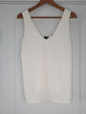 Ann Taylor Cream Sleeveless V-Neck Blouse | Flowy Draped Tank Top | Size S